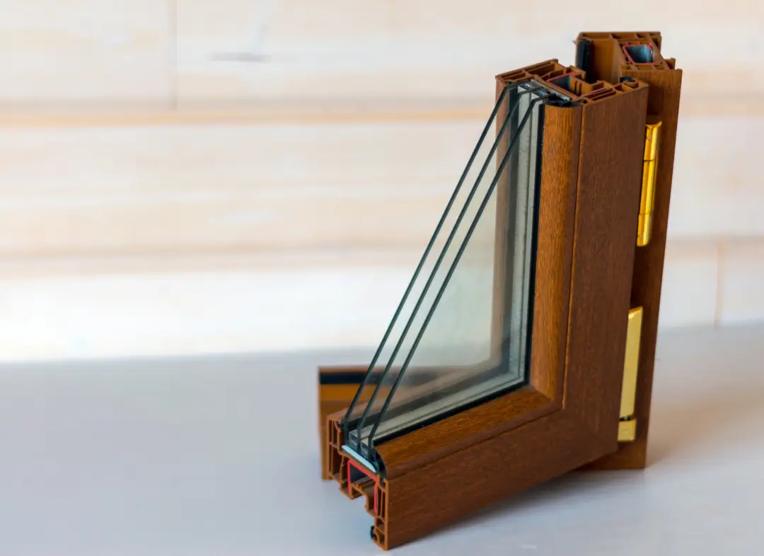 Installation de fenêtre en bois sur mesure Meschers-sur-Gironde